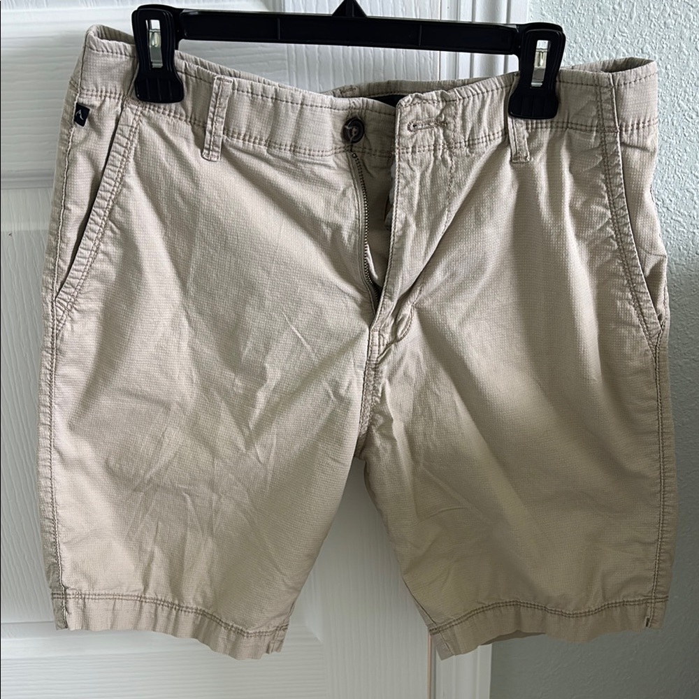 Men's Denali Classic Tan Flat Front Shorts